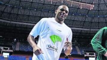 <b>PRIMER ENTRENAMIENTO. </b>Dixon se entrenó ayer en el Carpena.