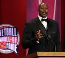 Karl Malone: "Anthony Davis puede ser de los grandes"