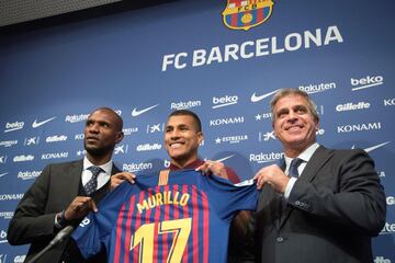 Murillo lucirá por primera vez en su carrera el número 17. Este dorsal lo dejó libre Paco Alcácer al emigrar al fútbol de Alemania.