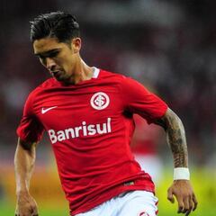 Felipe Gutiérrez logró el ascenso con Inter de Porto Alegre