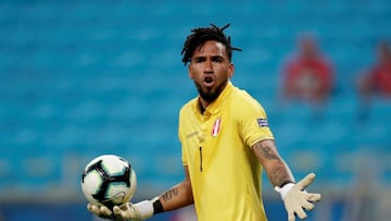 Soccer Football - Copa America Brazil 2019 - Group A - Venezuela v Peru - Arena Do Gremio, Porto Alegre, Brazil - June 15, 2019   Peru&#039;s Pedro Gallese reacts  REUTERS/Ueslei Marcelino