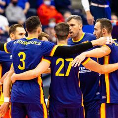 España logra su primera victoria ante Macedonia del Norte