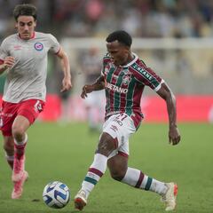 Arias y González avanzan en Copa: Fluminense elimina a Argentinos