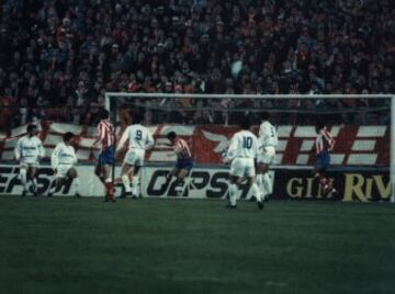 4 de enero de 1992. Marcaron Vizcaíno y Manolo. En la imagen el gol de Vizcaíno.