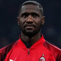 Cristian Zapata estará 20 días más de baja en Milan