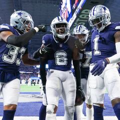 Los Cowboys evitan conversión de dos puntos y vencen a Lions