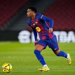 Balde, ante el reto de defender a Dolan en el derbi de Barcelona