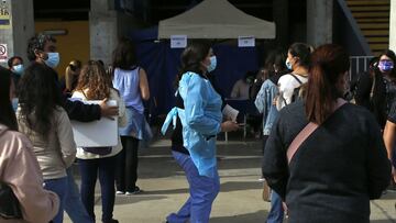 Curva y mapa de casos, contagios y muertes por región en Chile, hoy, domingo 30 de mayo