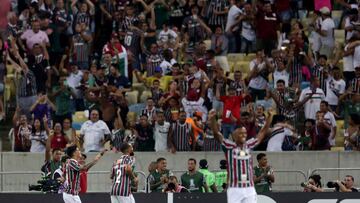 Soccer Football - Copa Libertadores - Group A - Fluminense v Colo Colo - Estadio Maracana, Rio de Janeiro, Brazil - April 9, 2024 Fluminense's German Cano celebrates scoring their second goal with teammates REUTERS/Ricardo Moraes