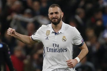 Real Madrid's Karim Benzema celebrates scoring