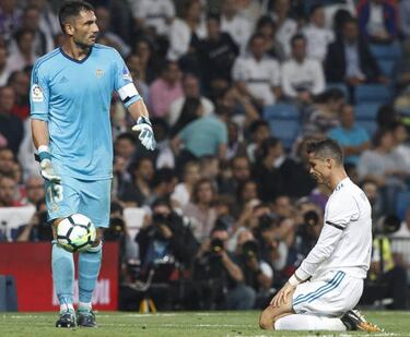 Global press acknowledge Real Madrid Bernabéu slump