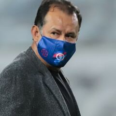 A Juan Reynoso no le importan las formas en Cruz Azul