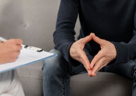 Carlos Atef Harkous, psiquiatra: “Los primeros indicios de síndrome de Asperger suelen manifestarse en la infancia”