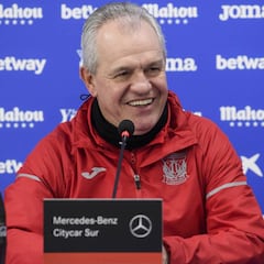 "Buscamos uno o dos delanteros… y que lleguen rápido"