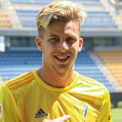 Iván Alejo, un blanquivioleta en 'La Tacita de Plata'