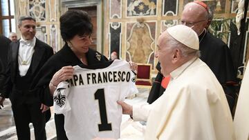 El día en que el Papa Francisco apoyó a los New Orleans Saints por accidente