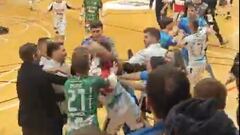 Una batalla campal pocas veces vista en la élite: patadas y puñetazos en Peñíscola