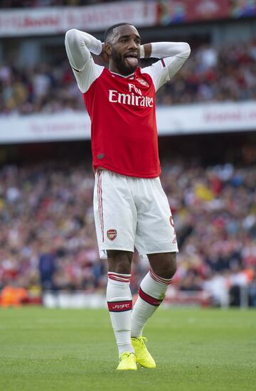 El jugador del Arsenal estuvo a punto de fichar por el equipo madrile?o en 2017 pero lo impidi¨® la sanci¨®n FIFA por la que los rojiblancos no pudieron fichar durante las dos ventanas de mercado de aquel a?o. Si el TAS aquel verano hubiese levantando el castigo, Lacazette habr¨ªa llegado al Atl¨¦tico.