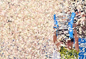 Victoria de Carlos Alcaraz sobre Stefanos Tsitsipas en la final del Conde de God¨® 2023.