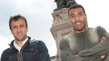 <b>DOS SÍMBOLOS. </b>Mauro Silva y Fran se despiden esta tarde de la afición de Riazor en un encuentro en el que el Mallorca se juega la vida.