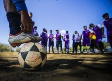 Niños del equipo del barrio Villa Reconciliación en Managua.