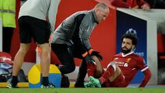 Sounding the alarms at Anfield: Salah off injured against City