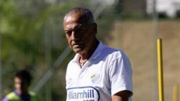 <b>APOÑO, OTRO DE LOS 'FICHAJES'. </b>El Málaga busca reforzrse y que no se le vayan sus buenos talentos.