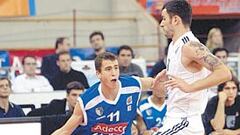 Estudiantes impuso su defensa ante el Partizán