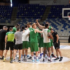 Ibon Navarro y el manantial de revanchas con el Lenovo Tenerife