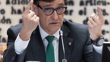 El exministro de Sanidad y líder del PSC, Salvador Illa, comparece en la Comisión de Investigación del Senado sobre el ‘caso Koldo’, a 24 de abril de 2024, en Madrid (España). Illa ha comparecido en la Comisión de Investigación del Senado sobre los contratos públicos realizados durante la pandemia del covid-19, con la intermediación de Koldo García Izaguirre, así como otros posibles casos de corrupción. Las comisiones de investigación sobre la compra de material sanitario durante la pandemia del Covid-19 arrancaron el pasado 22 de abril en el Congreso y en el Senado.
24 ABRIL 2024;MASCARILLAS;COMISION;SENADO;CONGRESO;CASO KOLDO
Eduardo Parra / Europa Press
24/04/2024