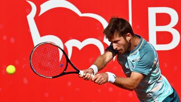 Szczecin (Poland), 18/09/2022.- Corentin Moutet of France in action against Dennis Novak of Austria during their final match of the ATP Challenger Pekao Open tennis tournament in Szczecin, Poland, 18 September 2022. (Tenis, Abierto, Francia, Polonia) EFE/EPA/Marcin Bielecki POLAND OUT