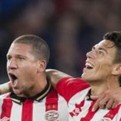 Roy Keane sale a la defensa del mexicano Héctor Moreno