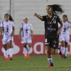 ¡Casi sin ángulo! El mejor gol del Morning en su triunfo 9-0