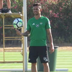 Castro apunta al derbi: siempre marca en su primer partido