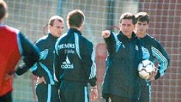 <b>CON LOS SUPLENTES</B>. Queiroz sólo dirigió a los que menos minutos juegan en la sesión a puerta cerrada.