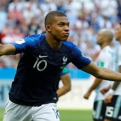 Lo dice su rival de semis: "Mbappé hace cosas que sólo vi en Messi"