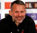 Giggs tira la toalla con el United