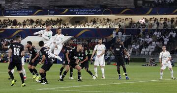 Gol 3-0  Sergio Ramos de cabeza 