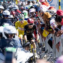 Pogacar: “¿Superman? No, yo nací en Liubliana”