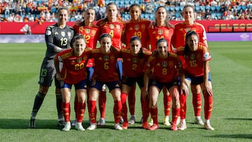 VIGO (GALICIA), 08/04/2025.- El once inicial de la selección española posa este martes, previo al partido de la jornada 4 del Grupo C de la Liga de Naciones Femenina UEFA, entre España y Portugal, en el estadio Abanca Balaídos de Vigo (Galicia). EFE/ Lavandeira Jr