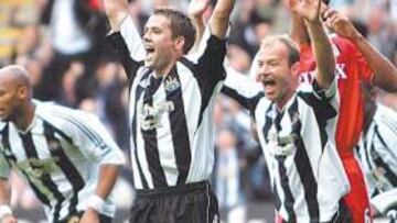 Owen debuta, Luque se lesiona y el Chelsea manda