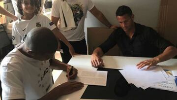 Otro contratiempo por Mbappé: renueva su contrato con Nike