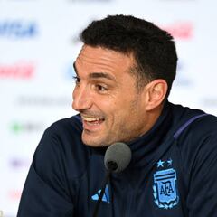Scaloni: “No me puedo comparar con Menotti y Bilardo”