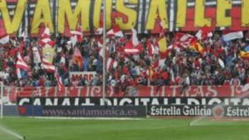 La afición rojiblanca, un año más, siempre fiel a su equipo