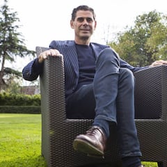 Fernando Hierro: "Lorenzo Sanz era nuestro segundo padre"