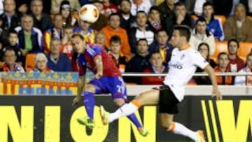 Marcelo Díaz podría sumar su cuarto club en su carrera después de Universidad de Chile, La Serena y Basilea.