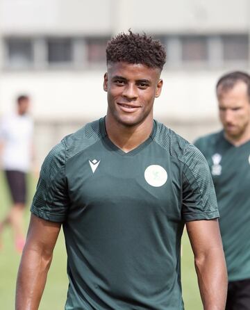 Kevin Carlos ¨C Yverdon Sport