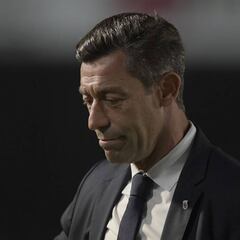 Afición de Cruz Azul insiste con la salida de Pedro Caixinha