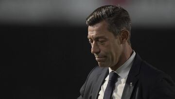 Afición de Cruz Azul insiste con la salida de Pedro Caixinha