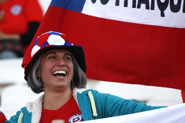 Belleza y color en la previa del duelo eliminatorio de la Roja